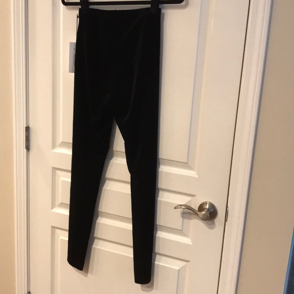 NWT! VELVET Legging - Picture 6 of 7